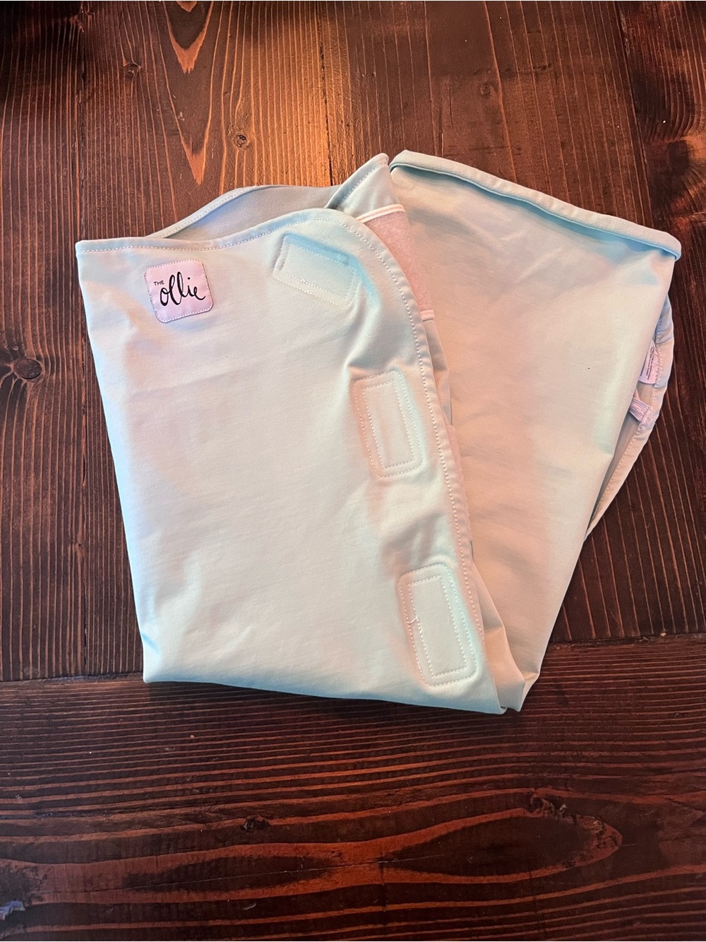 The Ollie swaddle- light blue